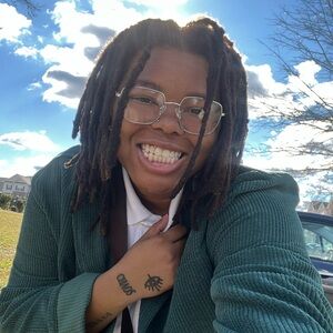 Meet your Posher, Ashley